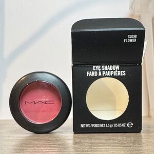 MAC Cosmetics Sushi Flower Eyeshadow - Vibrant Pink